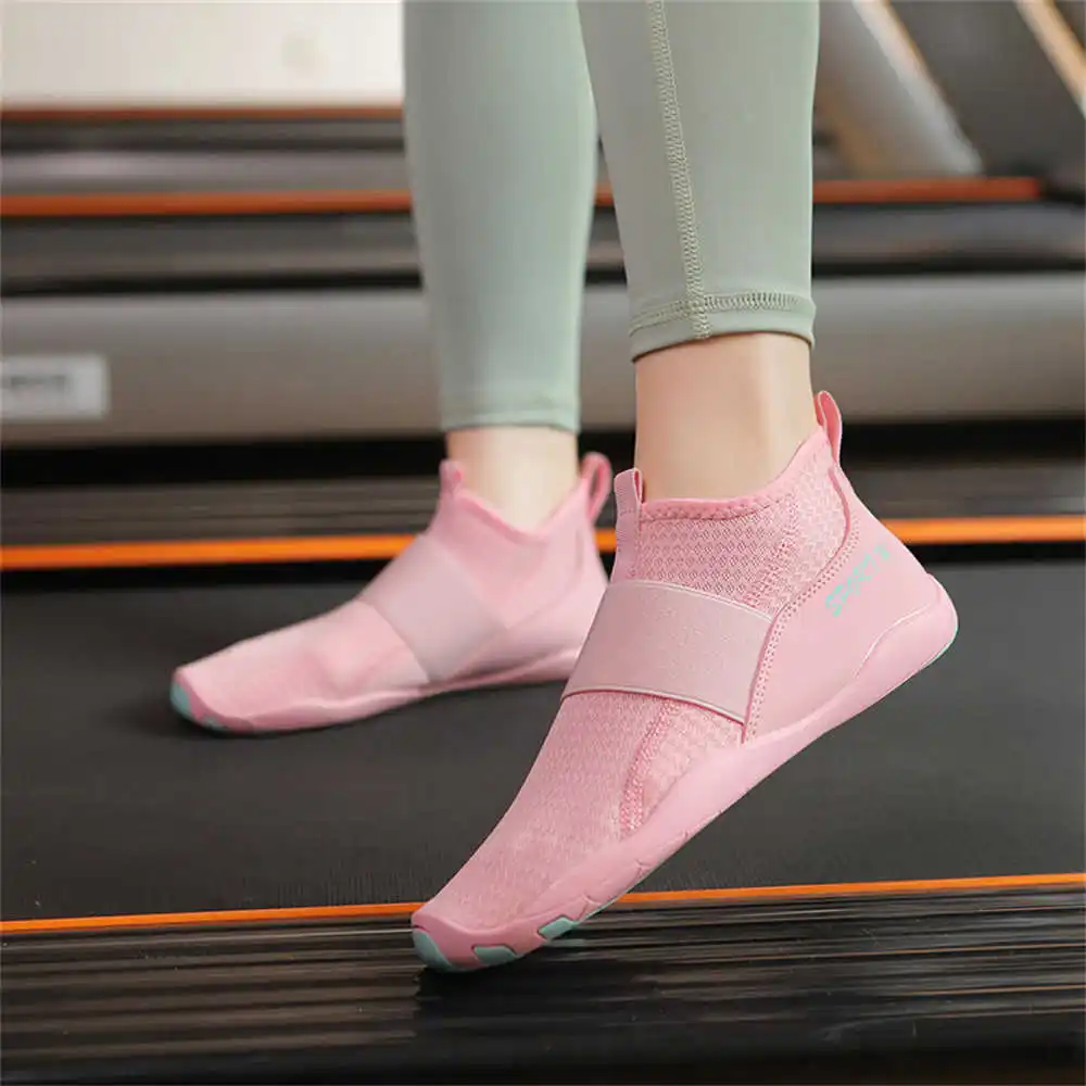 Women Accessories Shop Name Ideas - 가벼운 하이 탑 스니커즈, 퍼플 워킹