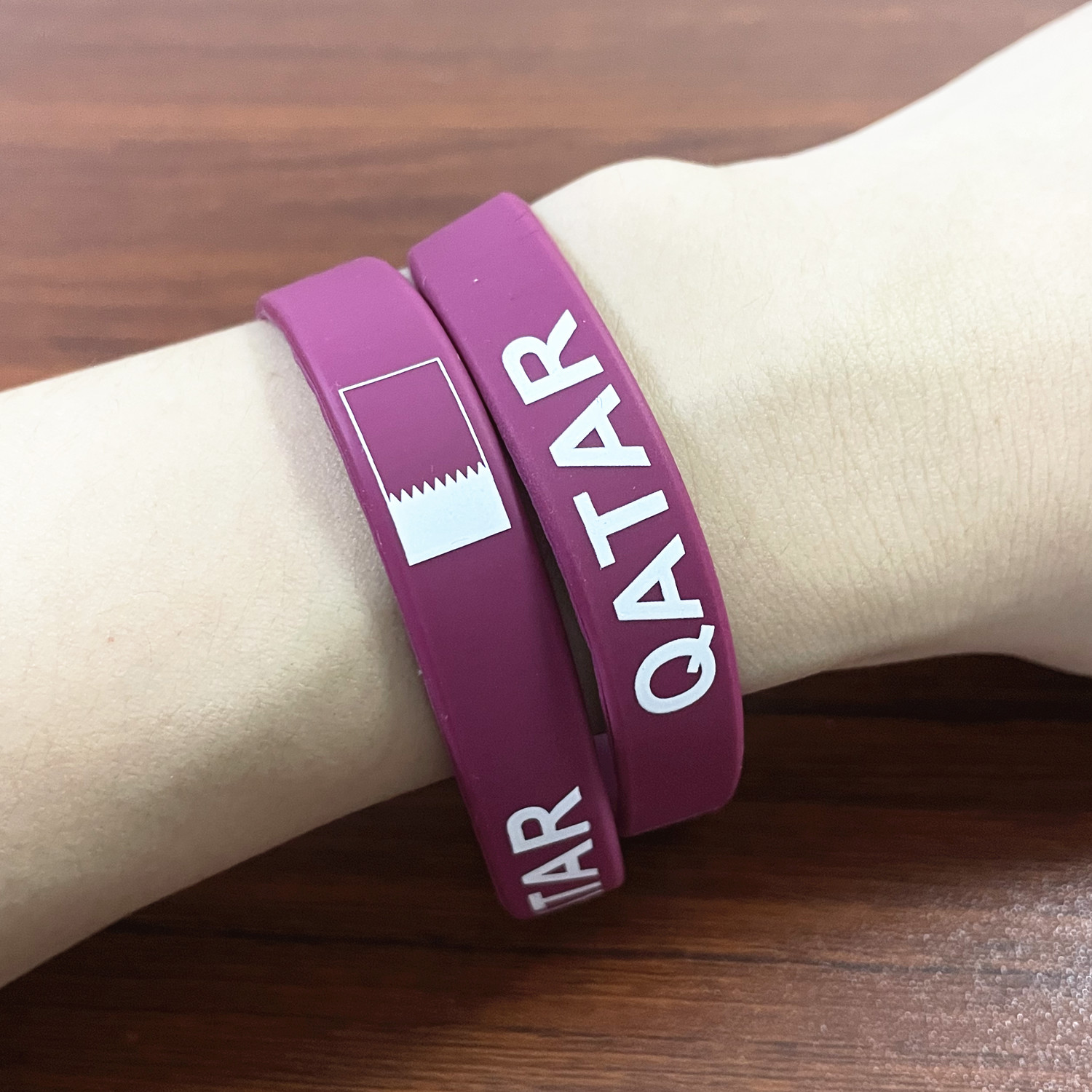 카타르 국기 실리콘 팔찌, 스포츠 게임 손목 밴드, 남 - Women Accessories Qatar 리뷰 및 가격