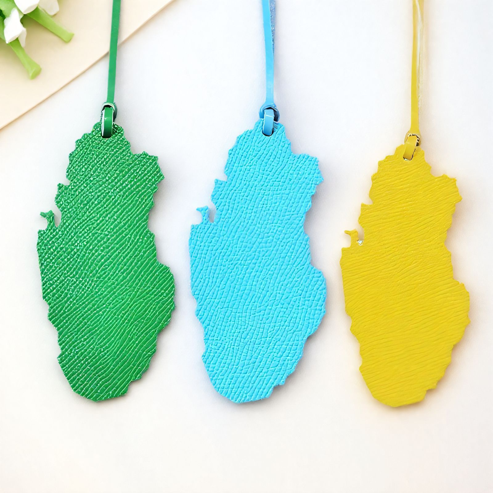1pc 카타르지도 모양의 PU 가죽 펜던트, 배낭을위한 - Women Accessories Qatar 리뷰 및 가격