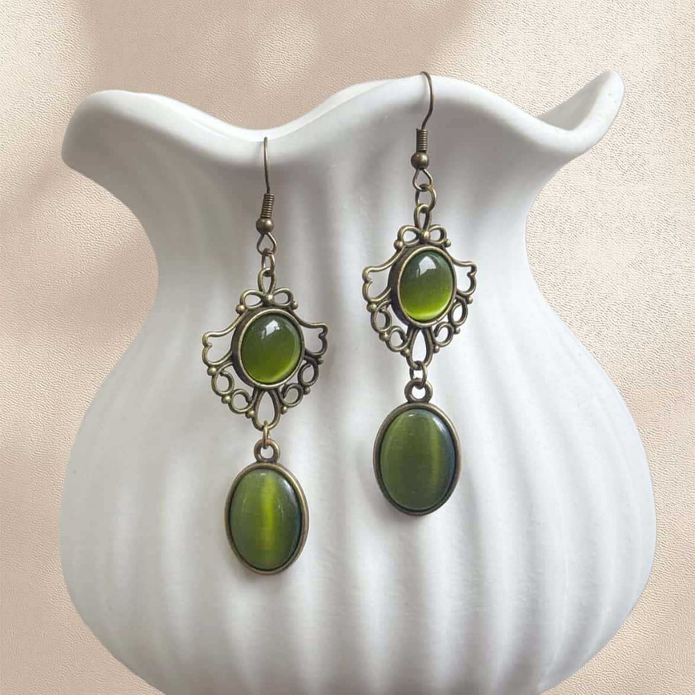 레트로 빅토리아 시대 레이스 그린 오팔 드롭 귀걸이 여 - Women'S Victorian Era Accessories 리뷰 및 가격